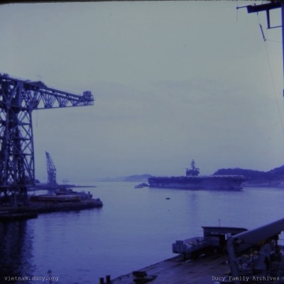 Tugs pushing KH (corrected ID)