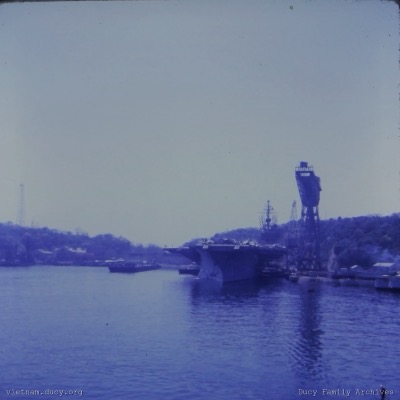 Kitty Hawk leaving Yokosuka